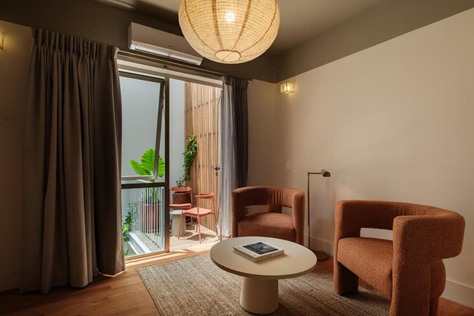Ceiba, cuarto 2E: la sala del cuarto